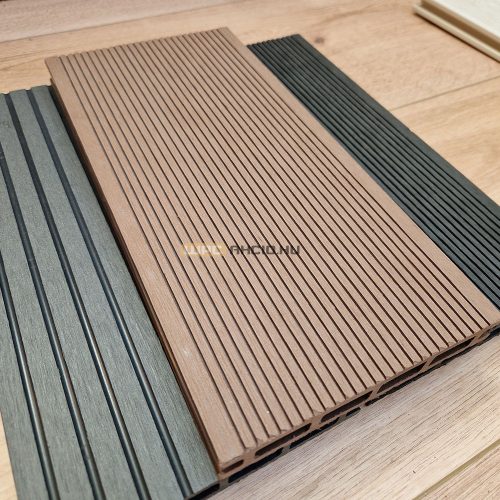 WPC teraszburkolat standard csokibarna 2,9 m deszka